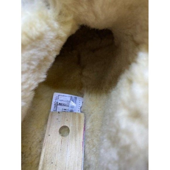 Ugg Australia Tan Wood Button Mid Height Bootsboot - Picture 9 of 10